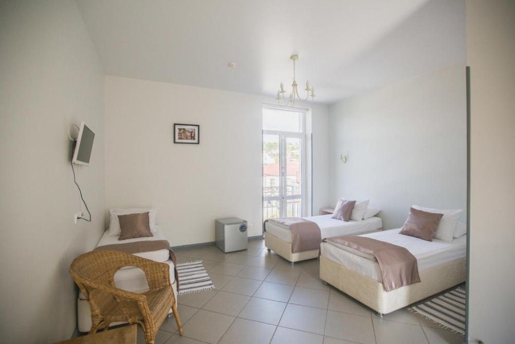 Hôtel Heliopark Gora Bagrata à Soukhoumi Extérieur photo