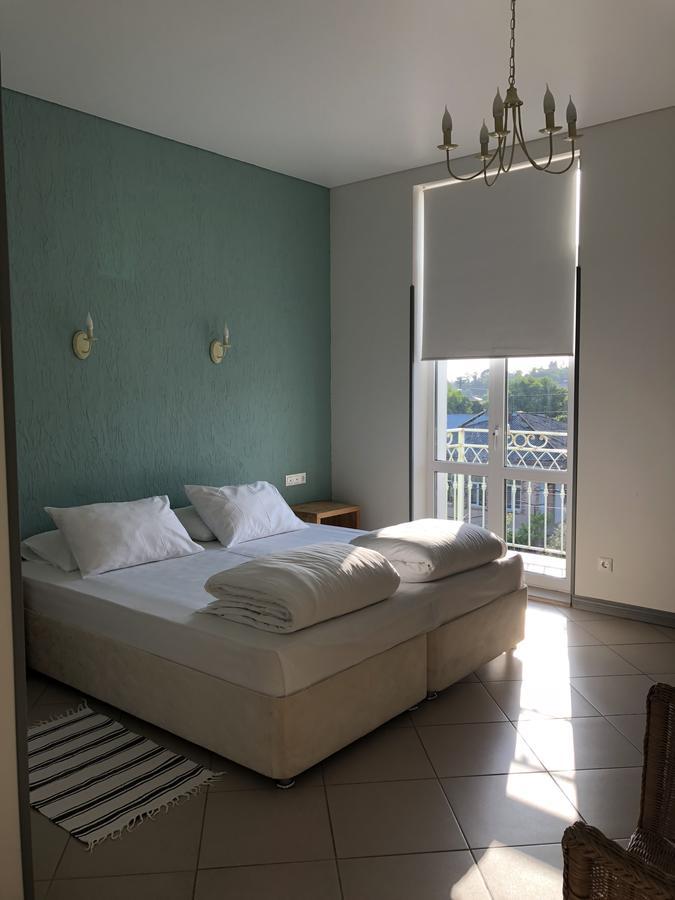 Hôtel Heliopark Gora Bagrata à Soukhoumi Extérieur photo
